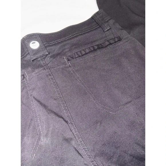 Mens Wrangler dress/active pants 34/30, Magellan 33w shorts, salt‎ life swim 34w - Picture 14 of 15